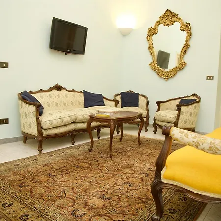 La Terrazza Di Dante * ナポリ