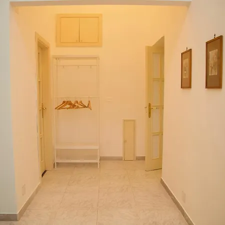 Oda ve Kahvaltı La Terrazza Di Dante *